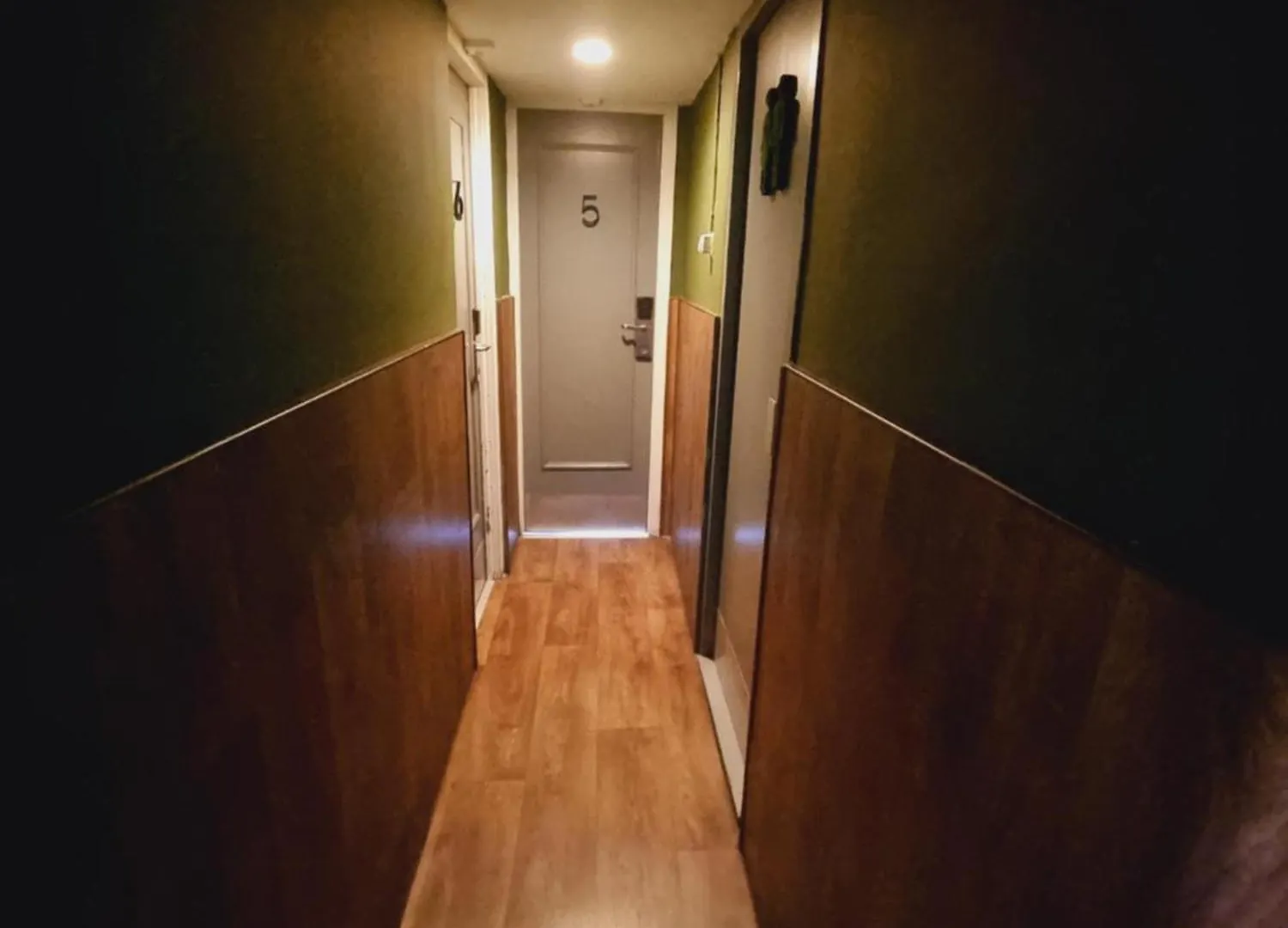 Хостел Amsterdam Downtown Hotel Canal View Нидерланды