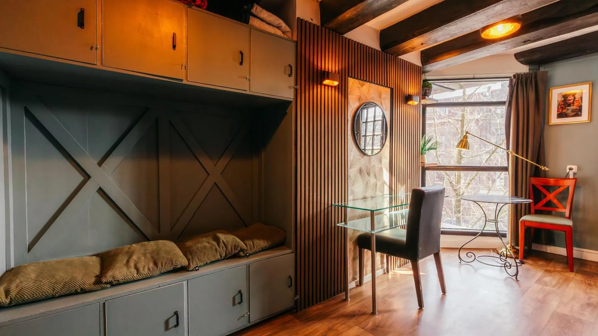 Amsterdam Downtown Hotel Canal View Нидерланды