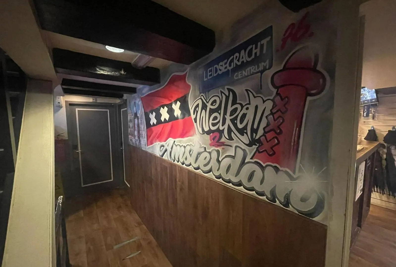 Amsterdam Downtown Hotel Canal View Hostel